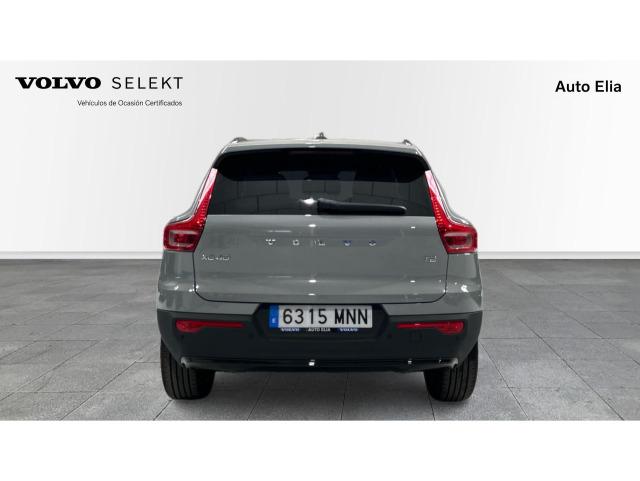 Volvo Xc40 T2 Plus Dark Auto 95 kW (129 CV)