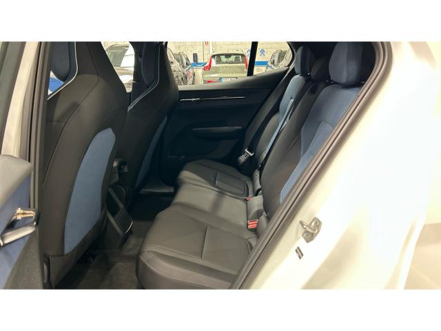 Volvo Ex30 Single Motor Core Auto 200 kW (272 CV)