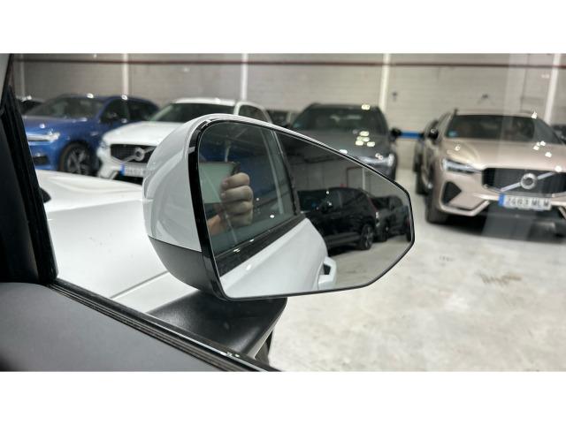 Volvo Ex30 Single Motor Core Auto 200 kW (272 CV)