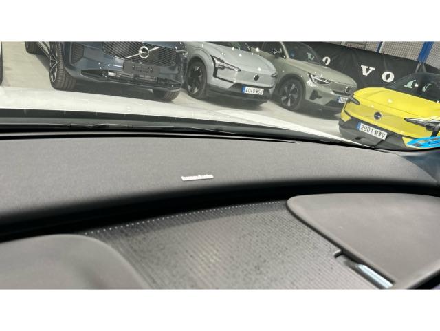 Volvo Ex30 Single Motor Extended Range Ultra Auto 200 kW (272 CV)