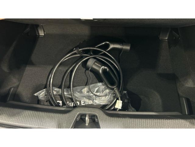 Volvo Ex30 Single Motor Extended Range Ultra Auto 200 kW (272 CV)