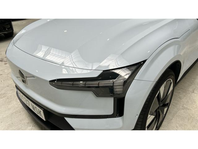 Volvo Ex30 Single Motor Extended Range Ultra Auto 200 kW (272 CV)