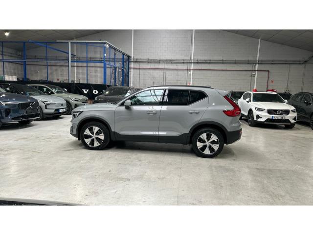 Volvo Xc40 B3 G Essential Auto 120 kW (163 CV)