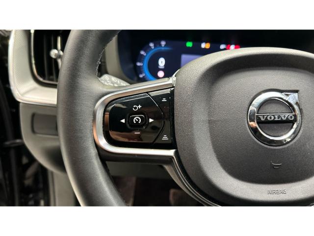 Volvo Xc60 B4 G Ultimate Dark Auto 145 kW (197 CV)