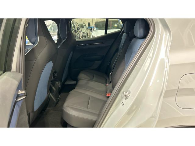 Volvo Ex30 Single Motor Core Auto 200 kW (272 CV)