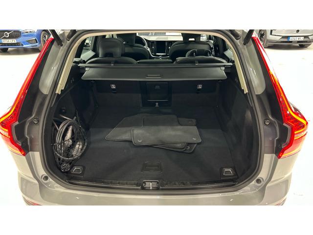 Volvo Xc60 T6 Recharge Core AWD Auto 257 kW (350 CV)