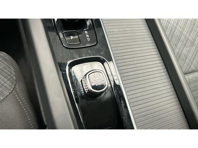 Volvo Xc60 T6 Recharge Core AWD Auto 257 kW (350 CV)