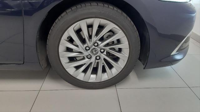 LEXUS Es 2.5 300h Executive