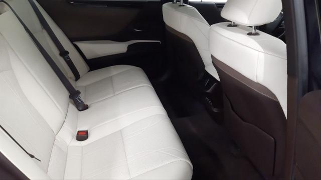 LEXUS Es 2.5 300h Executive