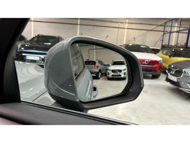 Volvo Xc40 T4 Recharge PHEV Core Auto 155 kW (211 CV)