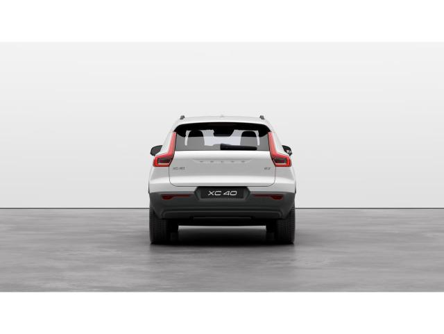 Volvo Xc40 B3 G Essential Auto 120 kW (163 CV)