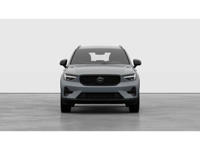 Volvo Xc40 B3 G Black Edition+ Auto 120 kW (163 CV)