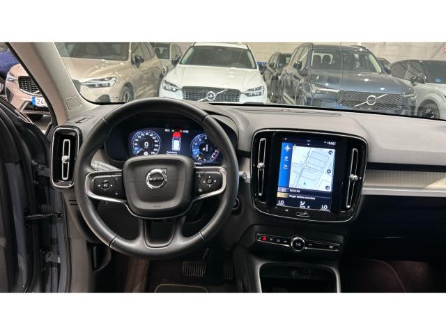 Volvo Xc40 T3 Momentum Pro Auto 120 kW (163 CV)