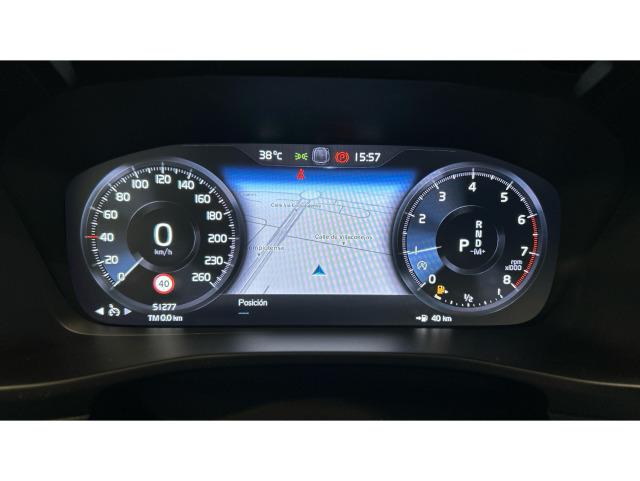Volvo Xc40 T3 Momentum Pro Auto 120 kW (163 CV)