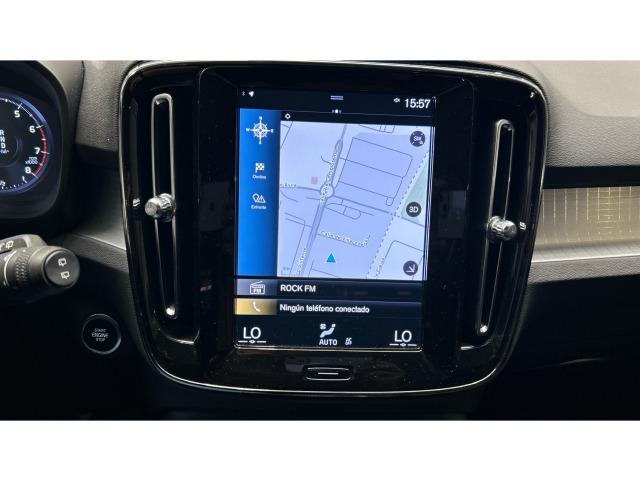 Volvo Xc40 T3 Momentum Pro Auto 120 kW (163 CV)