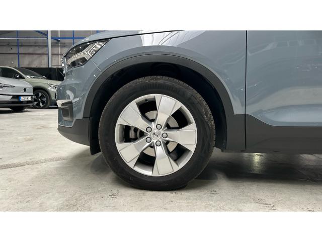 Volvo Xc40 T3 Momentum Pro Auto 120 kW (163 CV)