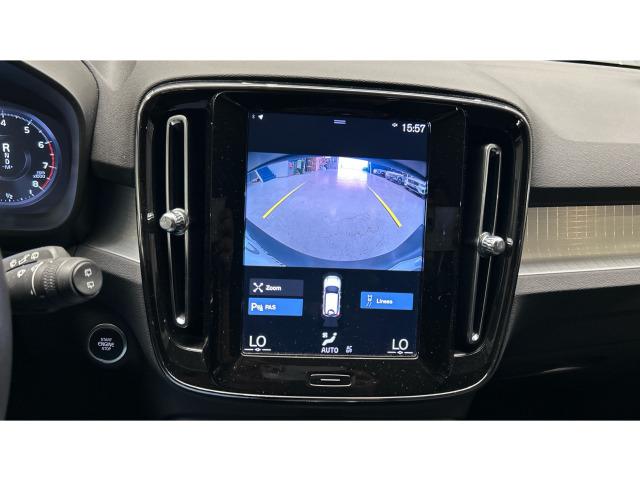 Volvo Xc40 T3 Momentum Pro Auto 120 kW (163 CV)