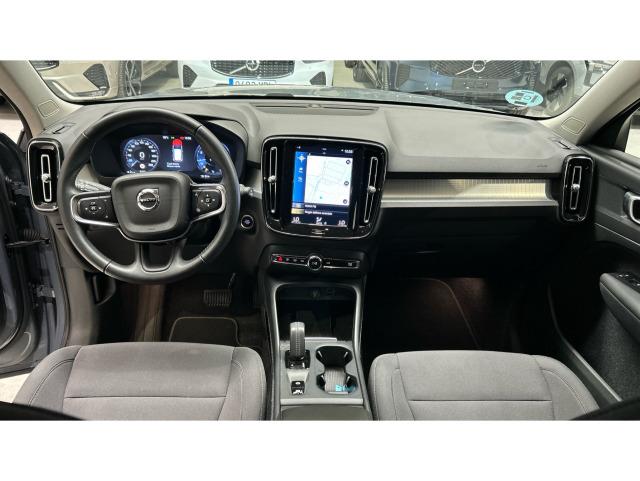 Volvo Xc40 T3 Momentum Pro Auto 120 kW (163 CV)