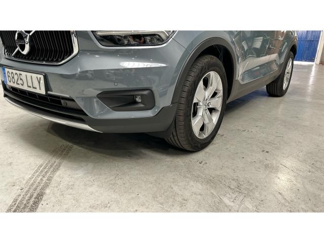Volvo Xc40 T3 Momentum Pro Auto 120 kW (163 CV)