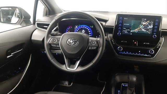 TOYOTA Corolla 1.8 125H ACTIVE ECVT