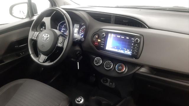 TOYOTA Yaris 1.0 70 Active