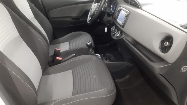 TOYOTA Yaris 1.0 70 Active