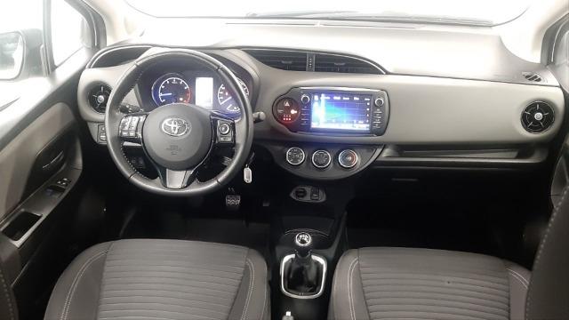 TOYOTA Yaris 1.0 70 Active