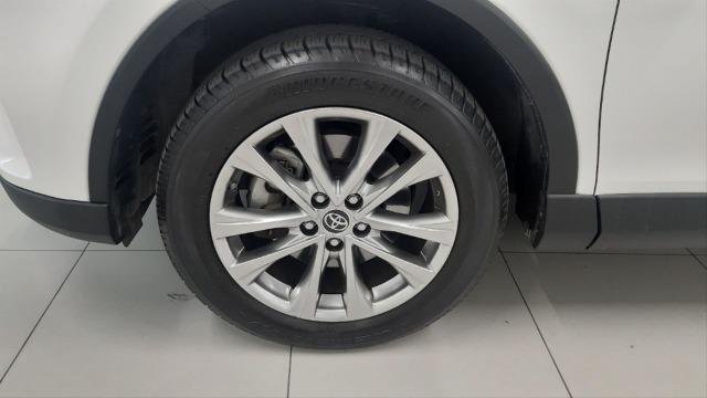 TOYOTA Rav4 2.5l hybrid 2WD Advance Pack Drive
