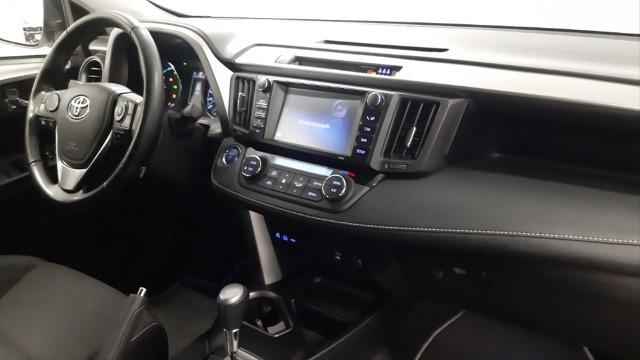 TOYOTA Rav4 2.5l hybrid 2WD Advance Pack Drive