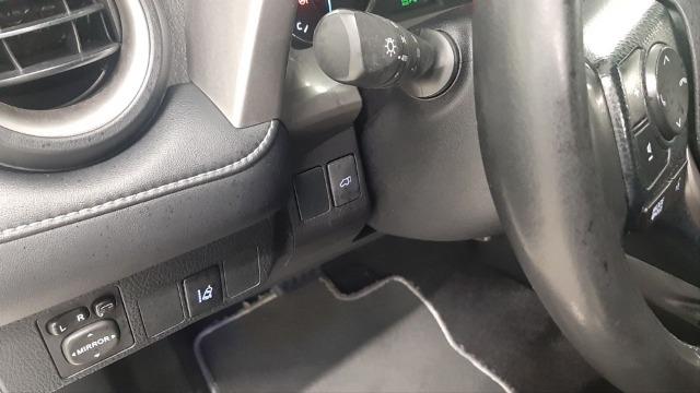 TOYOTA Rav4 2.5l hybrid 2WD Advance Pack Drive