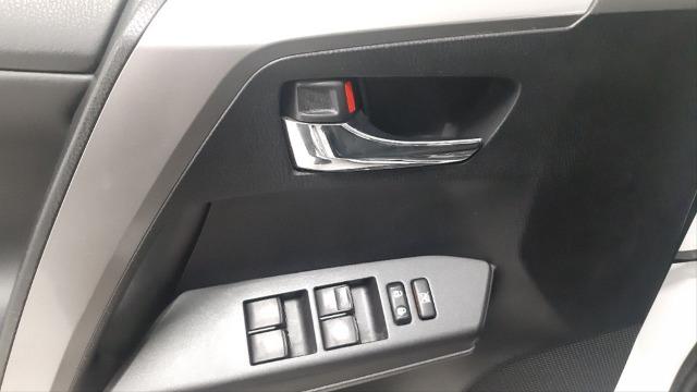TOYOTA Rav4 2.5l hybrid 2WD Advance Pack Drive