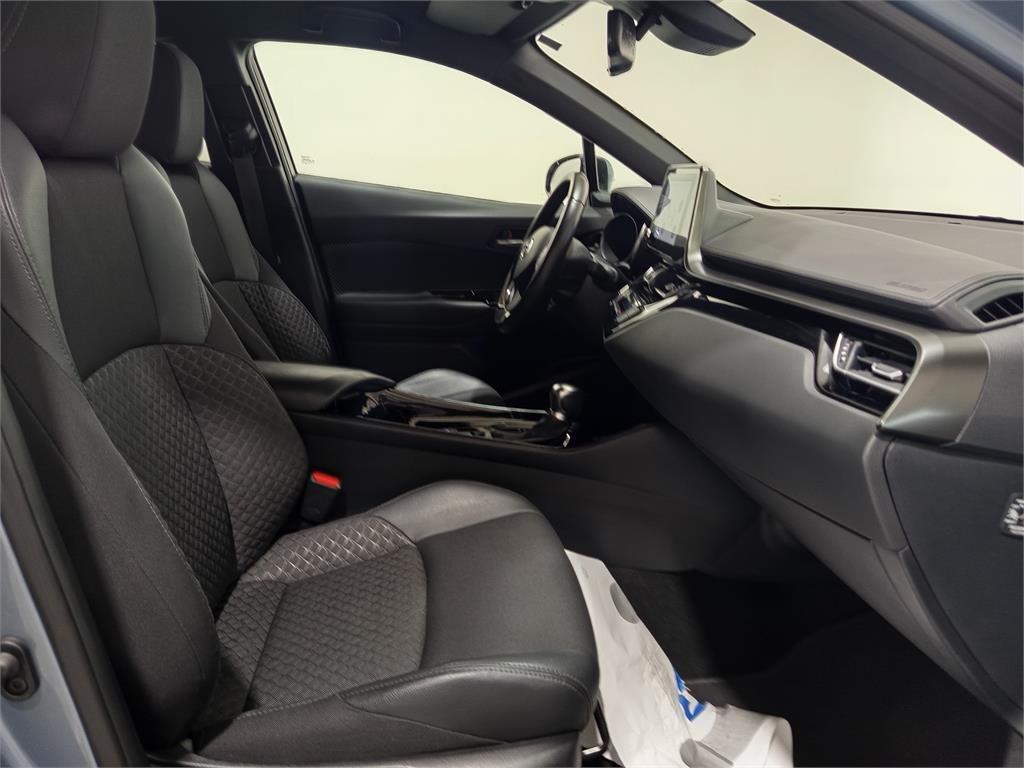 TOYOTA Toyota C-hr 5P Advance 125H e-CVT