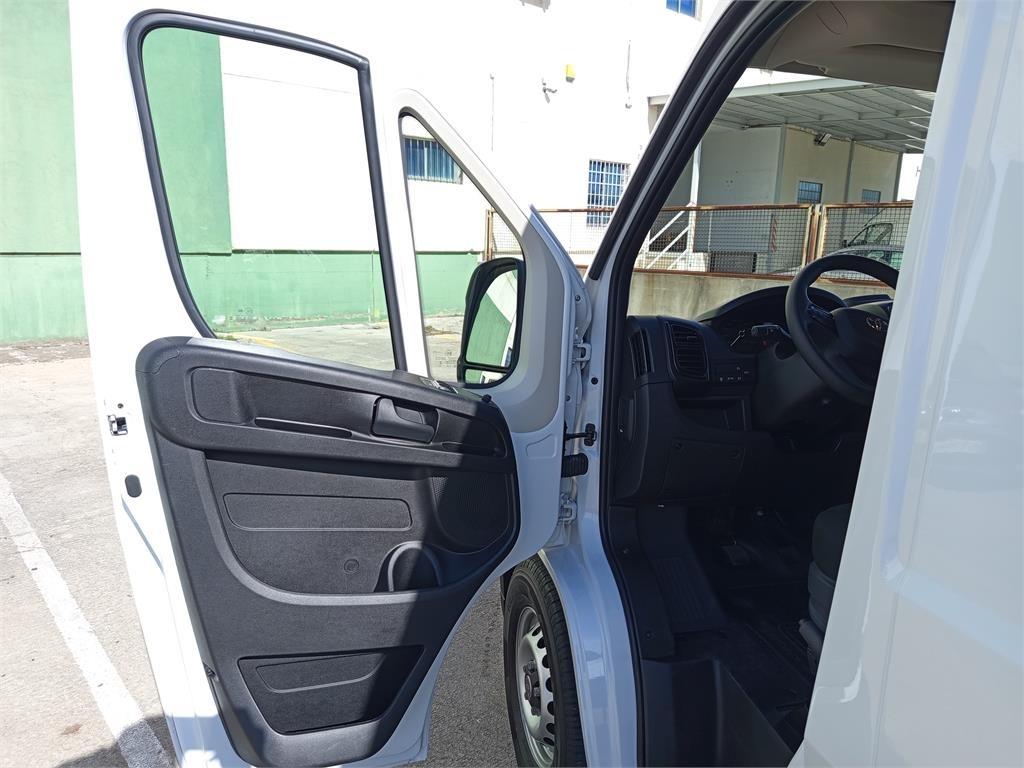 TOYOTA Proace Max - NG24 GX VAN L3H2 3500 2.2D 103 kW (140CV) 6MT