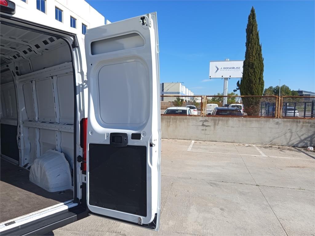 TOYOTA Proace Max - NG24 GX VAN L3H2 3500 2.2D 103 kW (140CV) 6MT