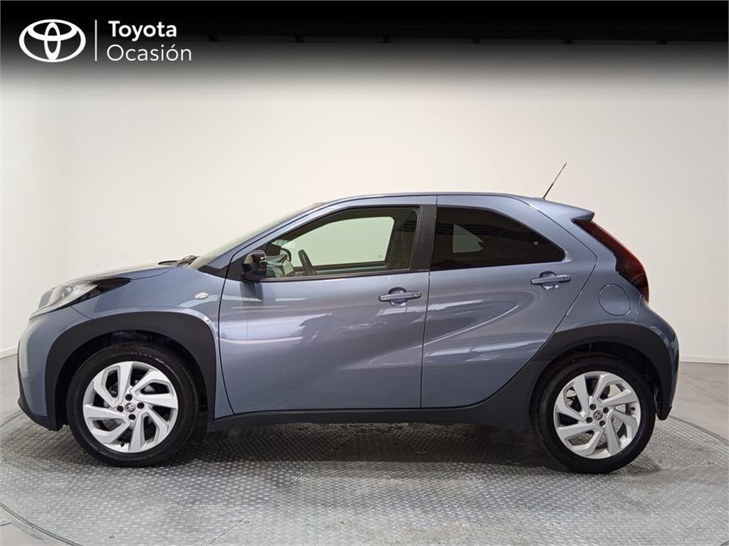 TOYOTA Aygo X Play MT