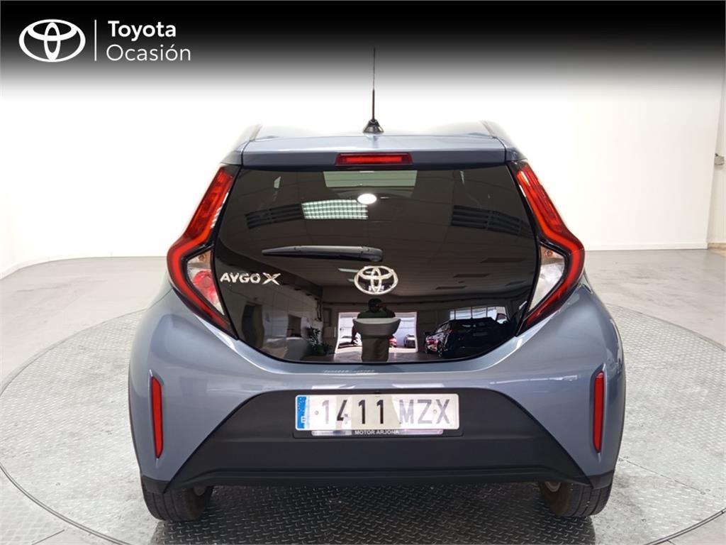 TOYOTA Aygo X Play MT