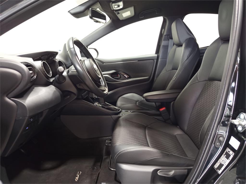 TOYOTA Yaris 5P Style 120H e-CVT