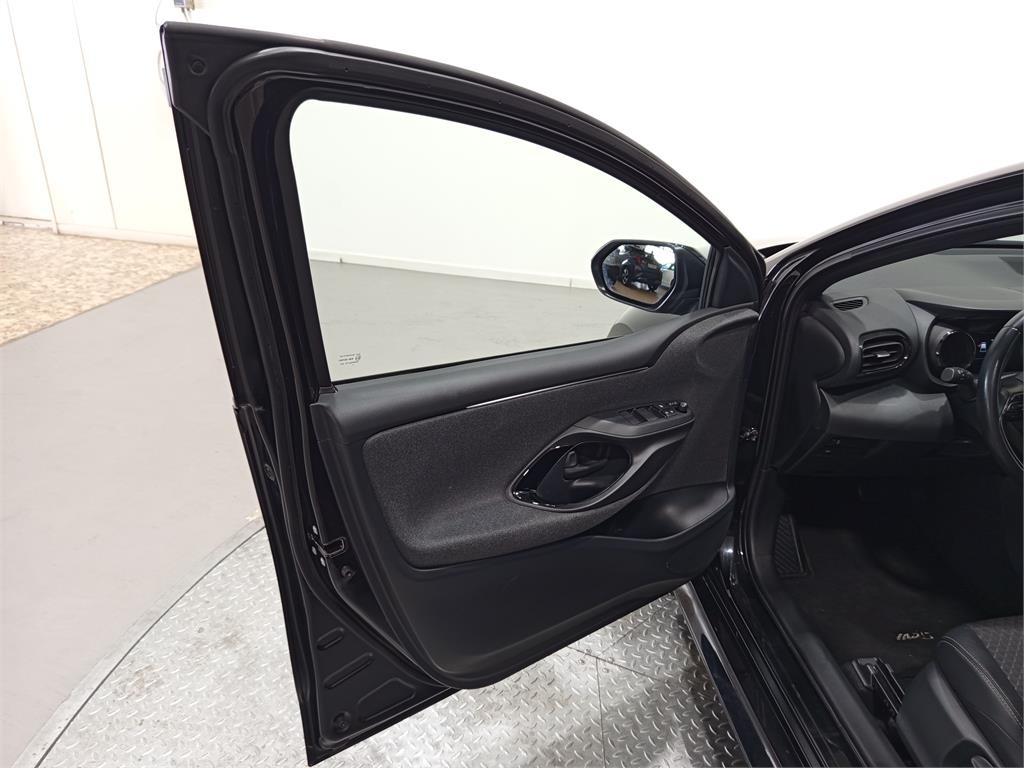 TOYOTA Yaris 5P Style 120H e-CVT