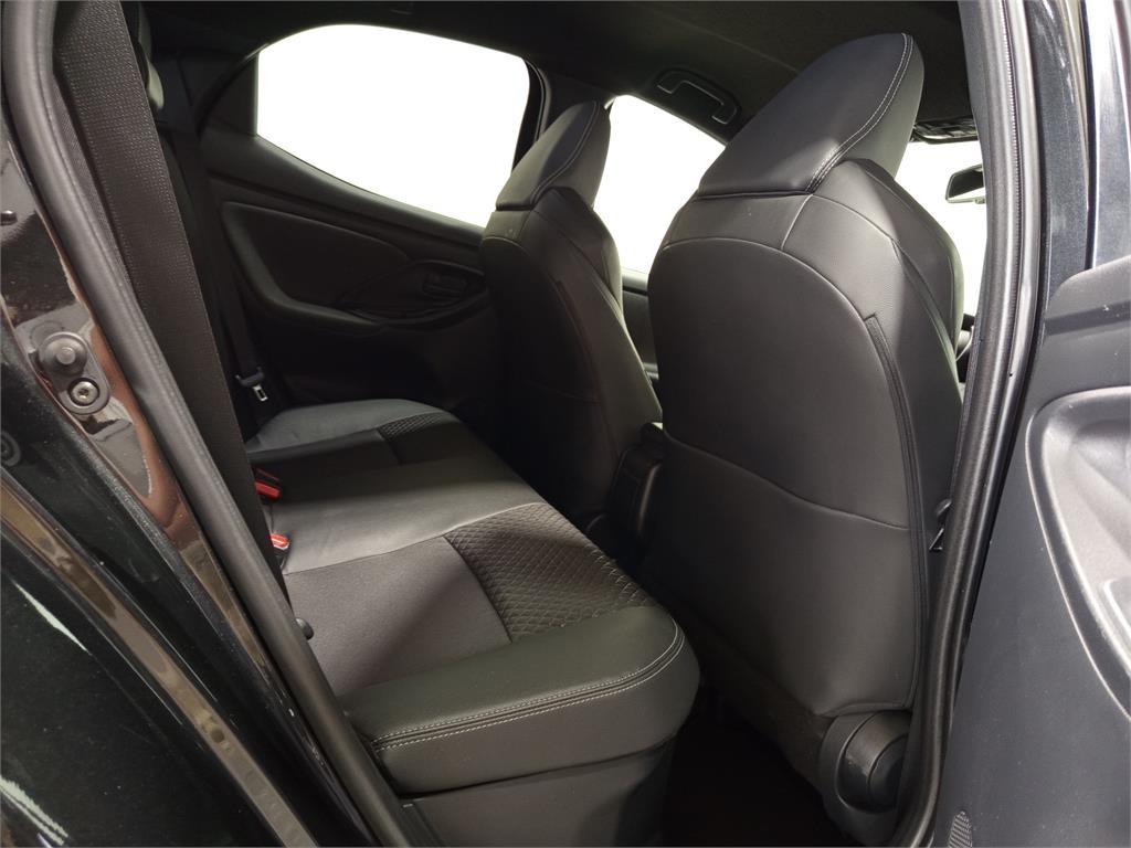 TOYOTA Yaris 5P Style 120H e-CVT