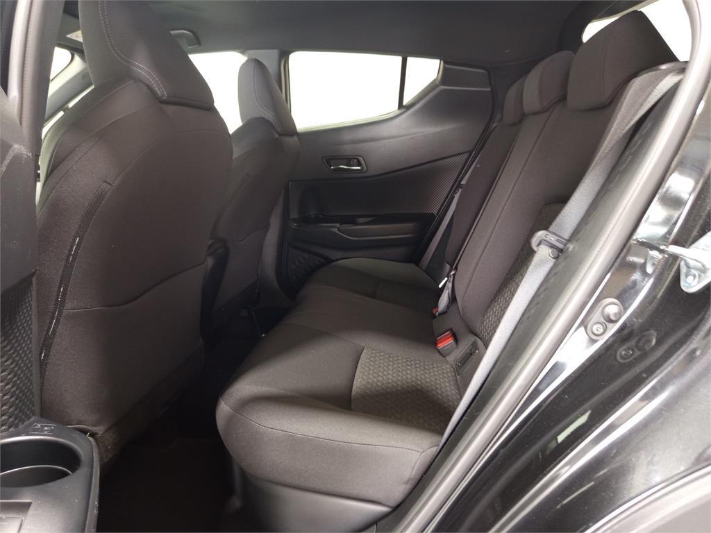 TOYOTA Toyota C-hr C-HR 180H Advance