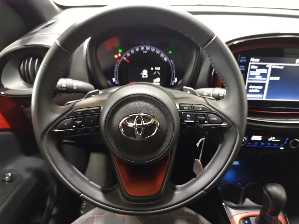 TOYOTA Aygo X Cross Trendy Edition
