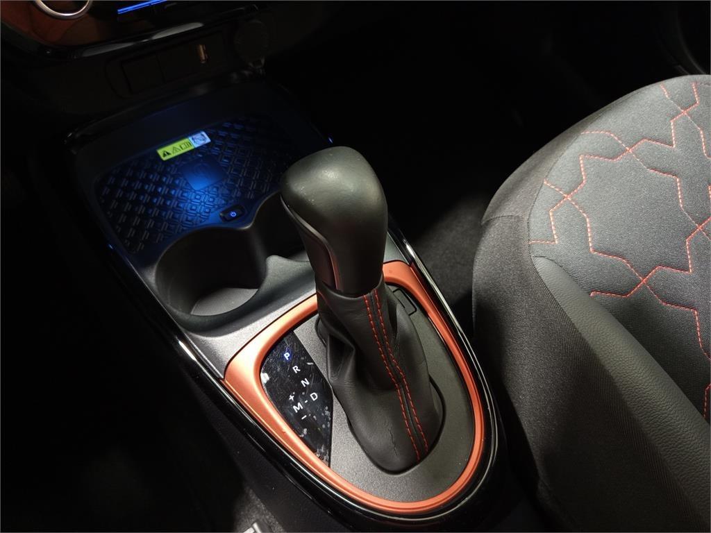 TOYOTA Aygo X Cross Trendy Edition