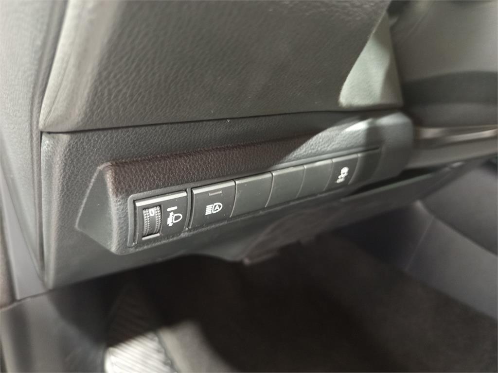 TOYOTA Corolla 1.8 125H STYLE E-CVT TOURING SPORT
