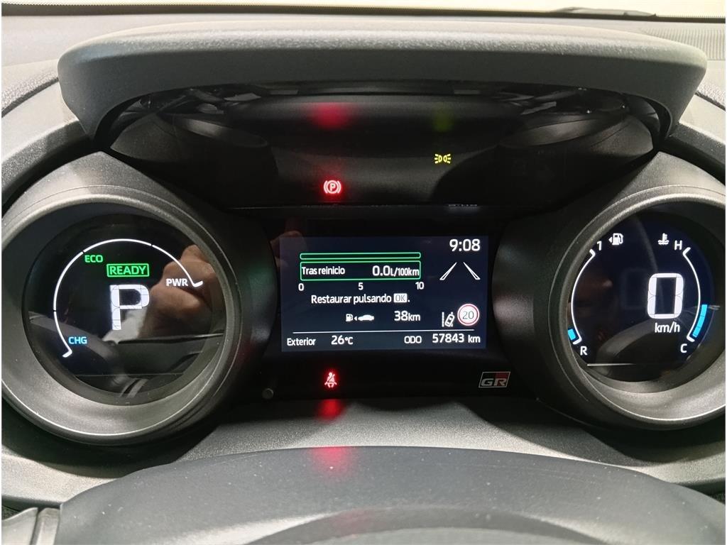 TOYOTA Yaris 120H 1.5 GR Sport