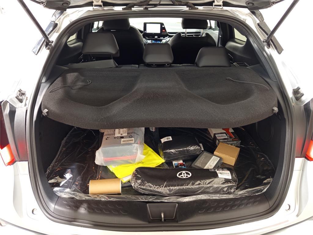 TOYOTA Toyota C-hr C-HR 180H Advance