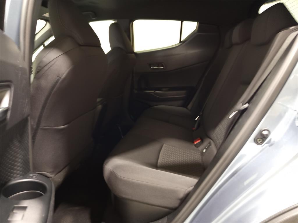 TOYOTA Toyota C-hr C-HR 180H Advance