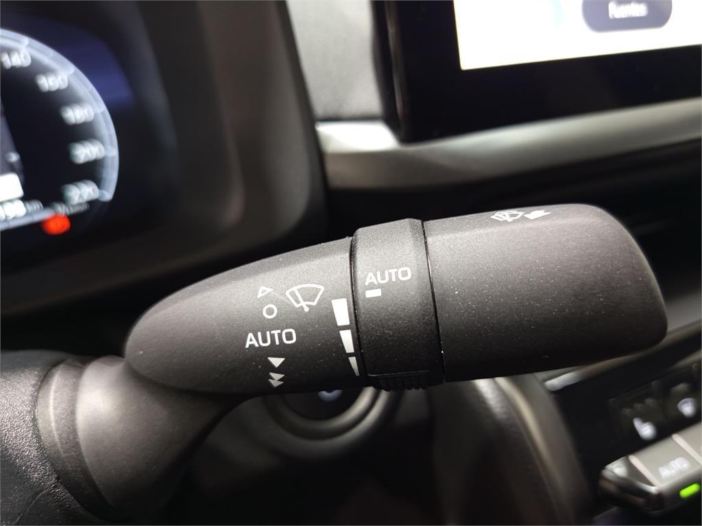 TOYOTA Toyota C-hr C-HR 220PH Advance