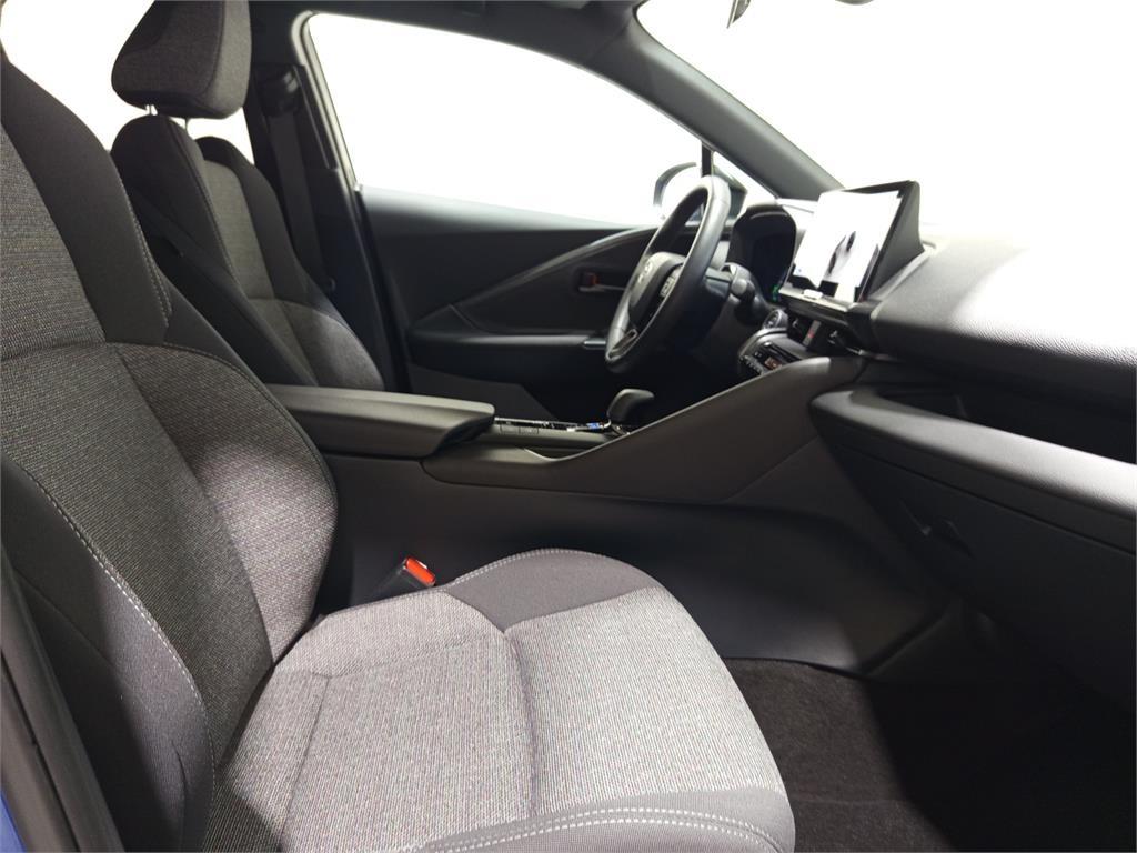 TOYOTA Toyota C-hr C-HR 220PH Advance