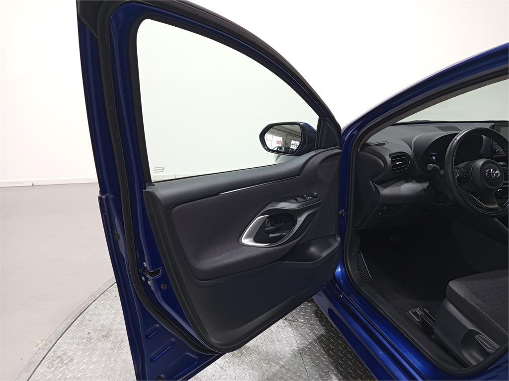 TOYOTA Yaris 120H 1.5 Active Tech