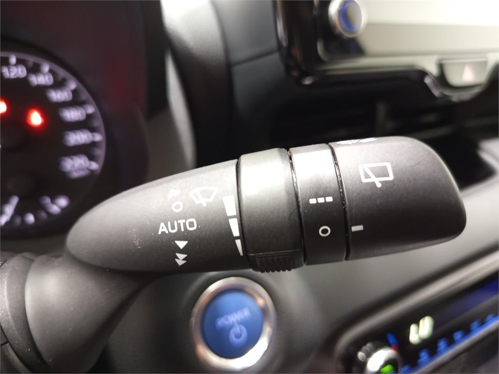 TOYOTA Yaris 120H 1.5 Active Tech